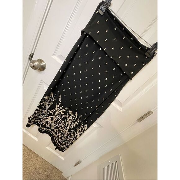 Max Studio women’s black skirt size XS - Picture 1 of 5